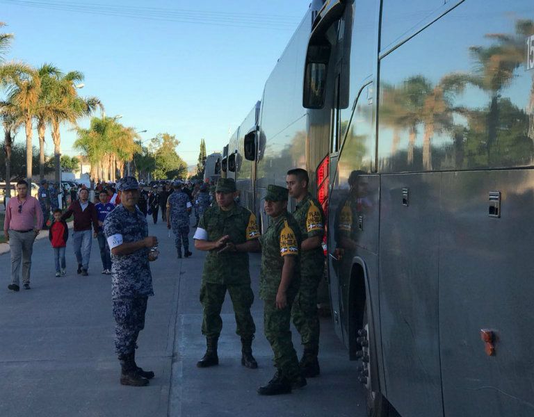 Fuerza Armada arriba al Estadio Alfonso Lastras