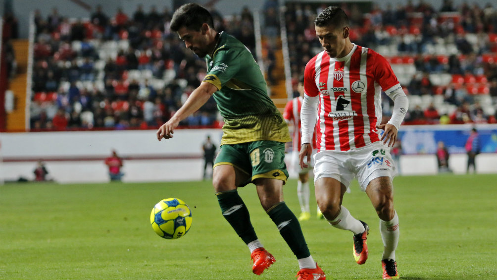 Pizarro disputa un juego de Copa con Potros UAEM