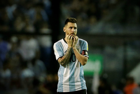 Messi se lamenta después de partido