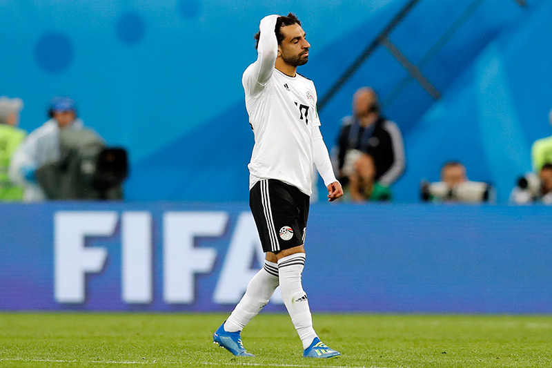 Mohamed Salah se lamenta en el juego frente a Rusia