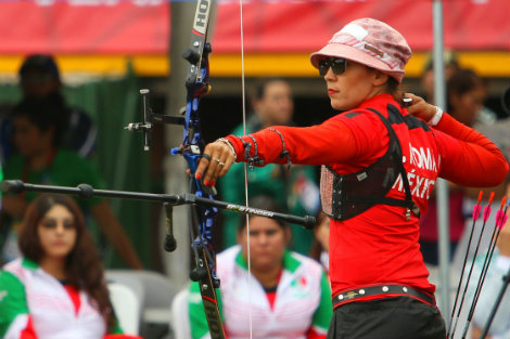 Aída Roman durante competencia de Veracruz 2014
