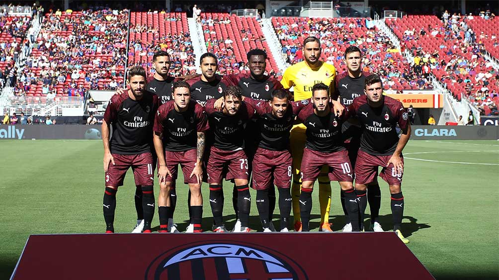 Foto oficial del AC Milan en un duelo de pretemporada
