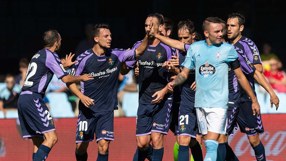 Jugadores del Valladolid festejan un gol ante el Celta