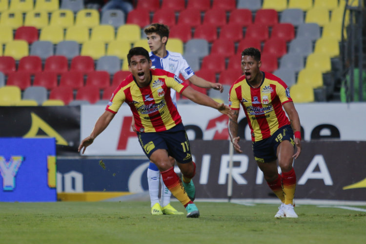 Irven Ávila festeja gol contra Pachuca en J6 del A2018