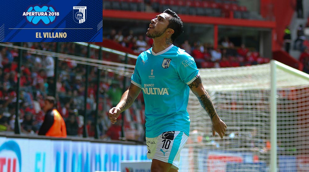 Edson Puch se lamenta en el juego con Querétaro