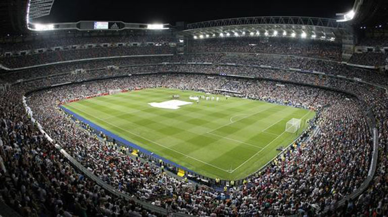 El Bernabéu completamente lleno en un juego del Madrid