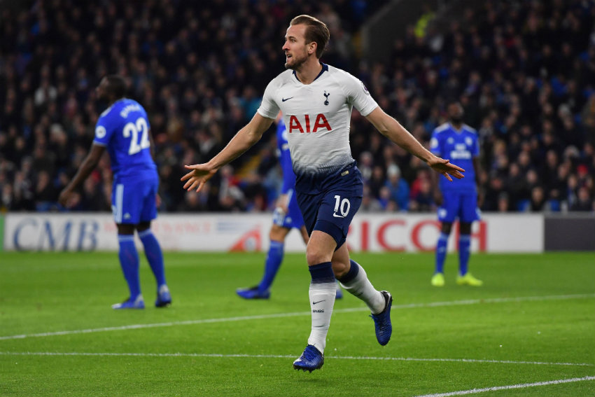 Kane celebra anotación en la Premier League con Tottenham 