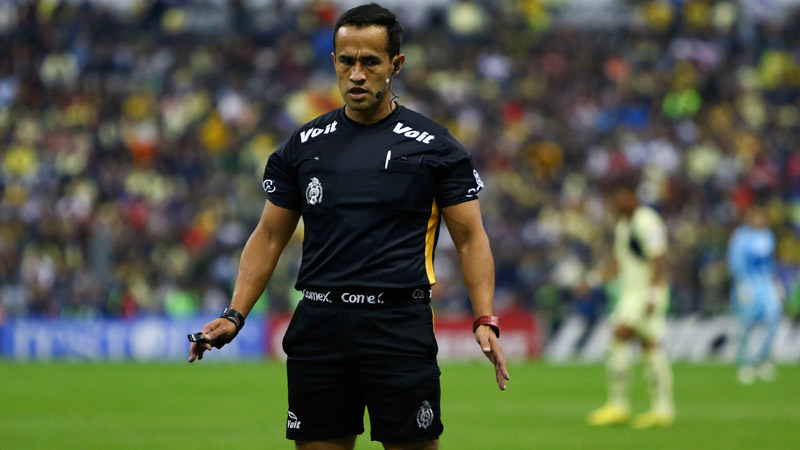 Jorge Isaac Rojas, en un duelo en el Clausura 2019 