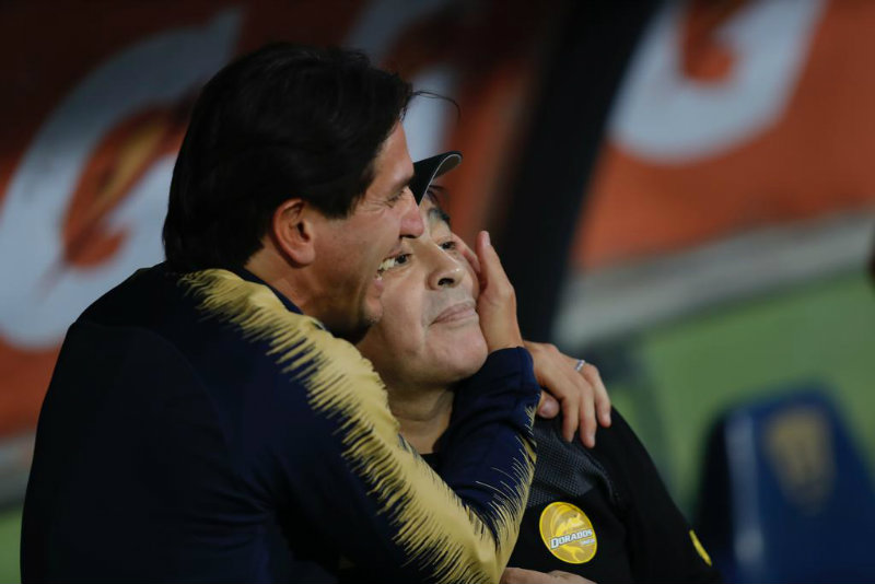 Bruno Marioni y Diego Armando Maradona