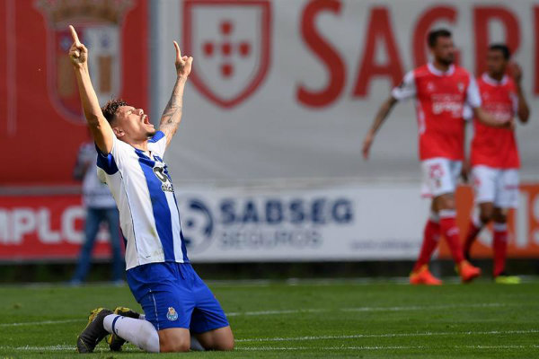 Soares festeja gol contra Braga