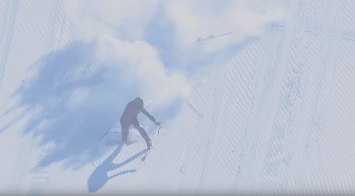 Joost Vandendries pierde el control de sus esquíes
