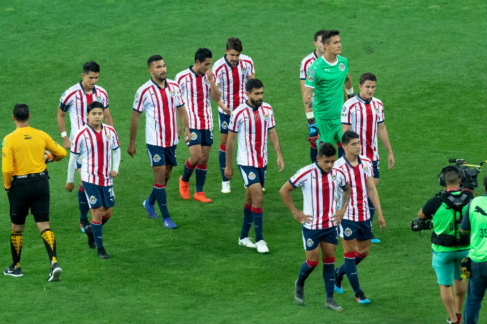 Jugadore de Chivas tras la derrota contra Puebla 
