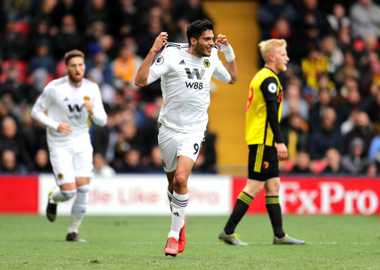 Raúl Jiménez festeja gol ante el Watford