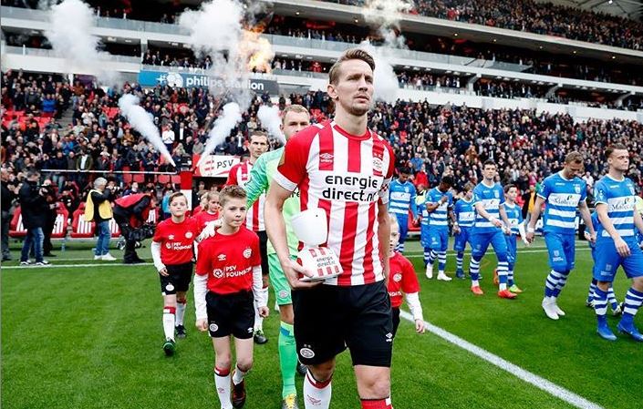 Luuk de Jong, previo a un juego con el PSV