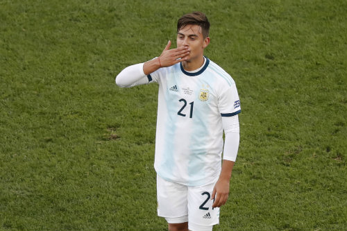 Dybala celebra un gol con la Selección de Argentina 