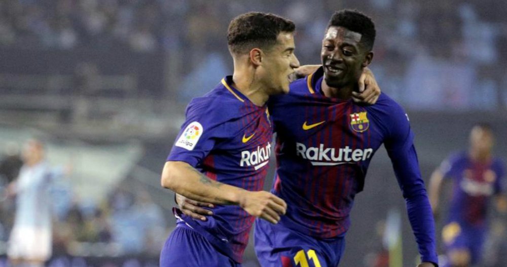 Coutinho y Dembélé celebrando un gol con el Barcelona
