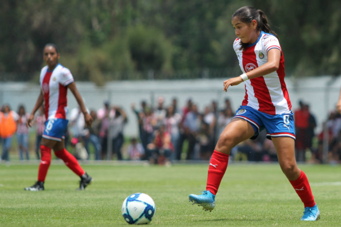 Nicole Pérez, durante un partido
