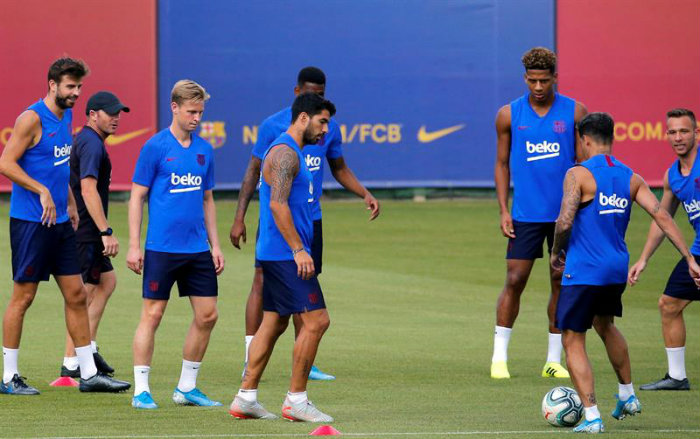 Suárez, en un entrenamiento del Barcelona