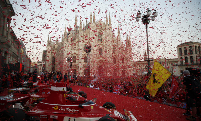 Festejo de la 90 edición del Gran Premio y de Ferrari