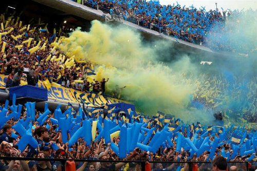 Aficionados de Boca Juniors durante un partido