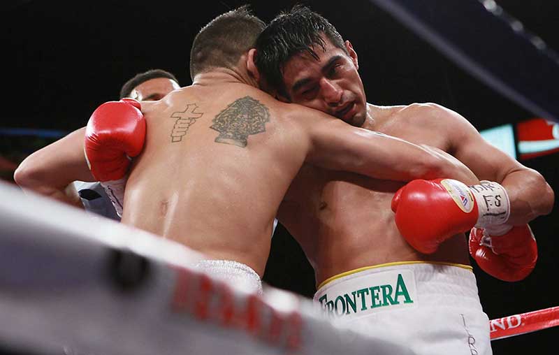 Terrible Morales, durante un combate