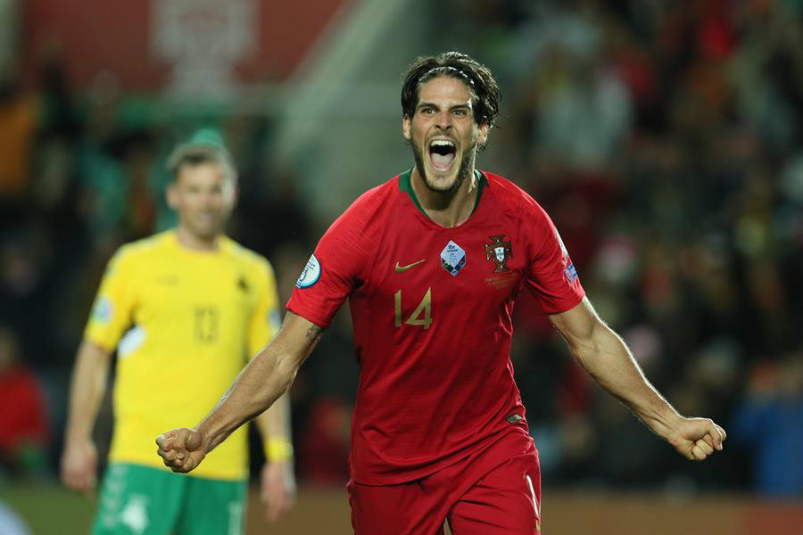 Gonçalo Paciencia al marcar el cuarto gol de Portugal