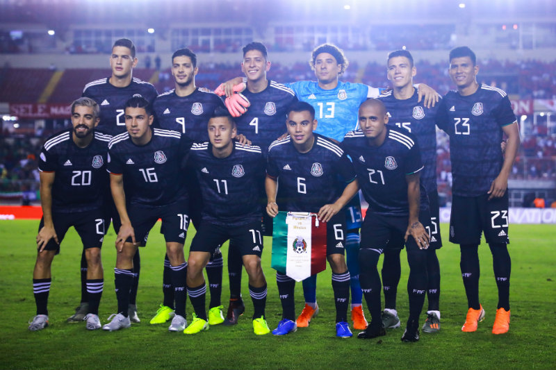 Selección Mexicana en foto oficial