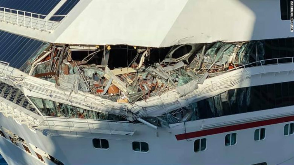 Así quedó el crucero Oasis of the Seas después del choque