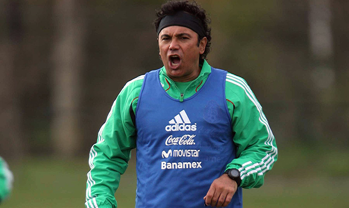 Hugol, en un entrenamiento con la Selección Mexicana en 2007