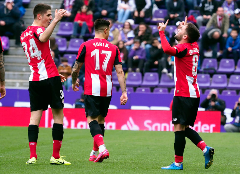 Jugadores del Athletic celebran un gol en La Liga 