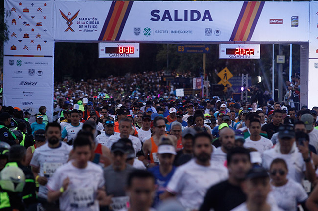 Corredores de la edición 2019 del Maratón de la CDMX