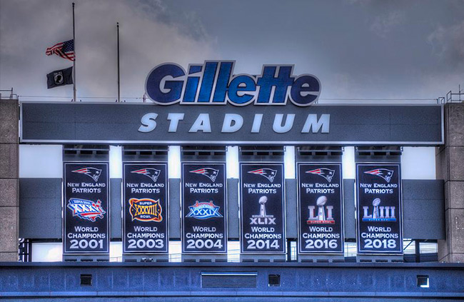 Mantas de campeonatos de los Patriots en Gillette Stadium