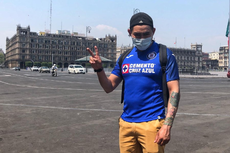 Persona con cubrebocas en la Ciudad de México
