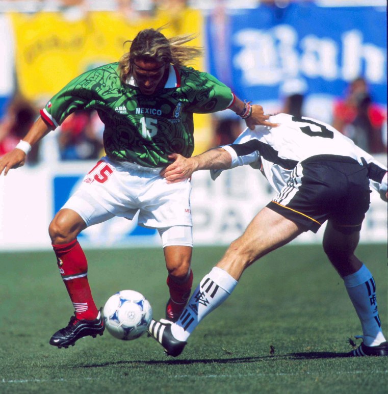 Luis Hernández en el partido vs Alemania