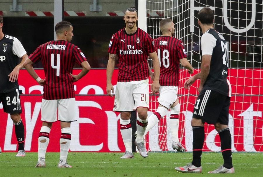 Ibrahimovic durante un partido con el AC Milan