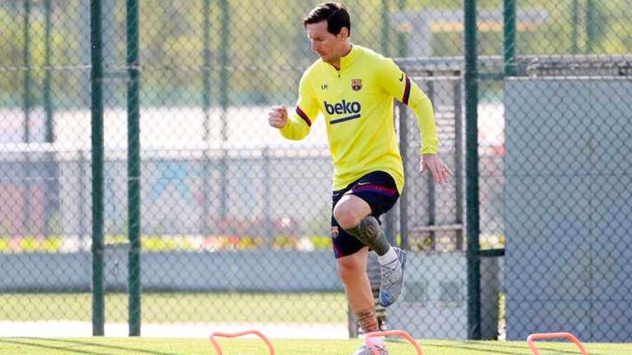 Lionel Messi durante un entrenamiento con Barcelona