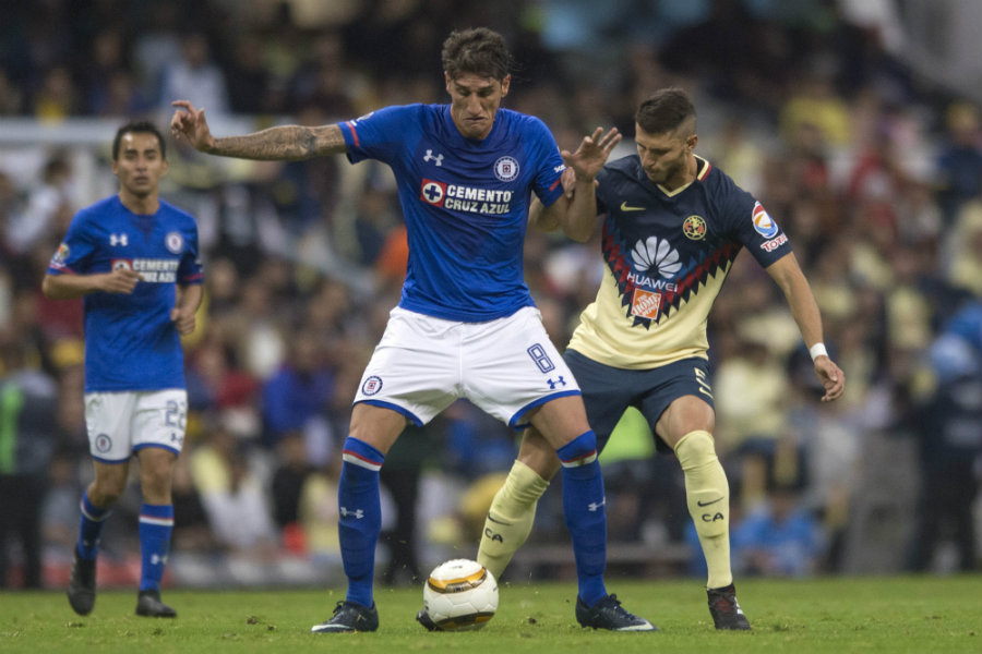Peñalba en juego con Cruz Azul