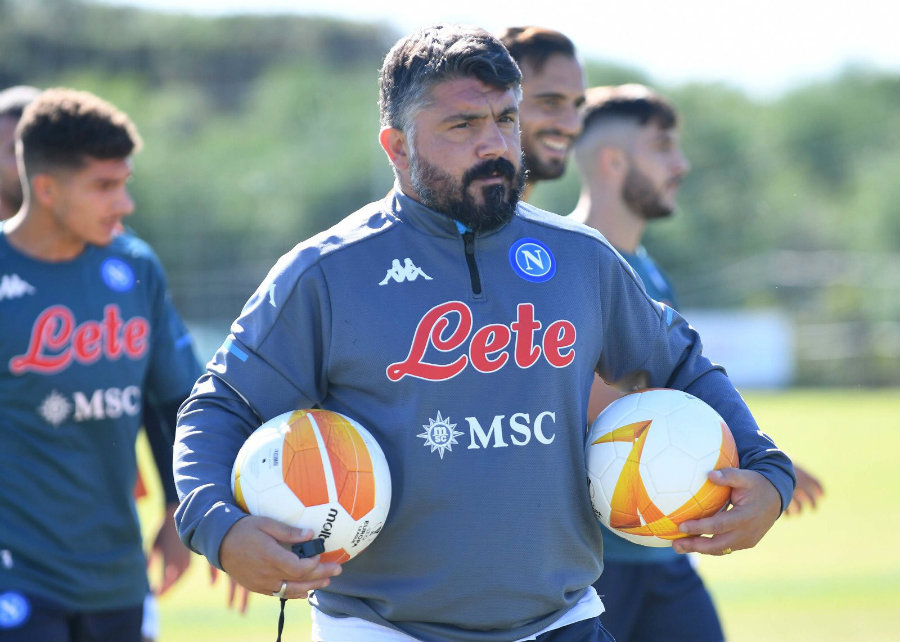 Gennaro Gattuso en práctica del Napoli