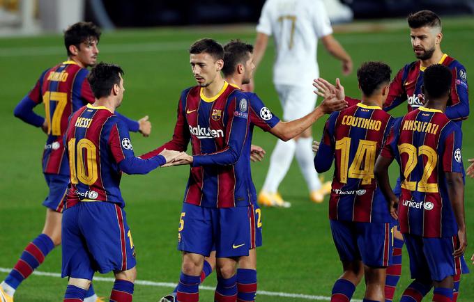 Jugadores del Barcelona durante un partido 