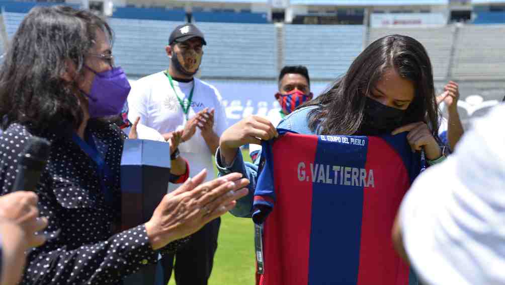Homenaje a Gerardo Valtierra en el Estadio Ciudad de los Deportes