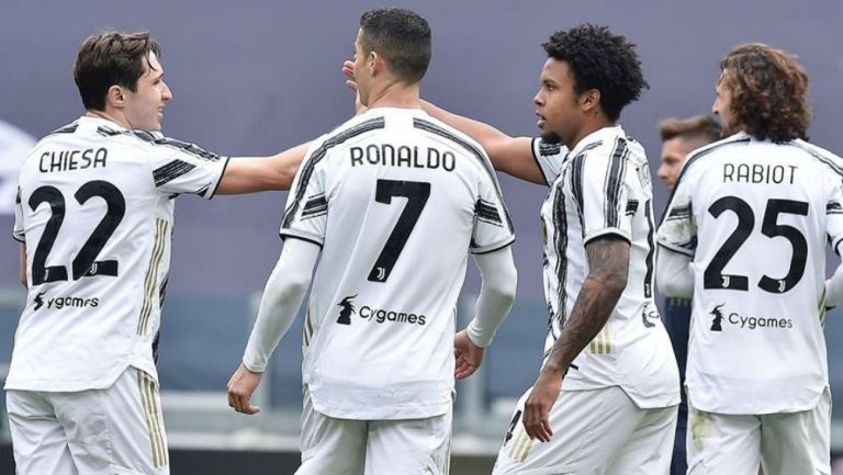 Jugadores de la Juventus, en festejo de gol