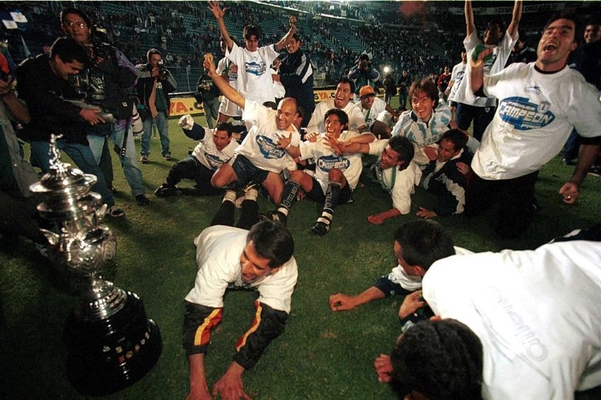 Los Tuzos ganaron su primer título en el Invierno 1999
