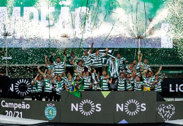 Sporting Lisboa celebra trofeo