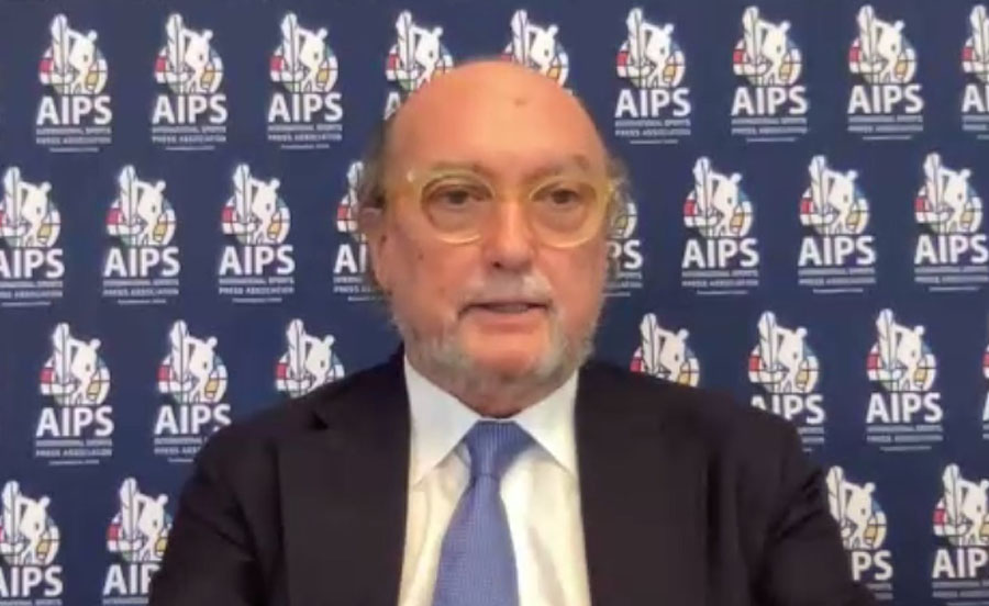 Gianni Merlo, presidente de la AIPS, en la reunión virtual