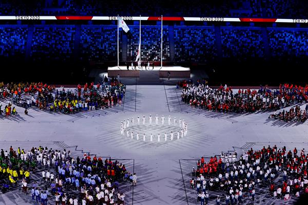 Estadio Olímpico de Tokio en la ceremonia del clausura