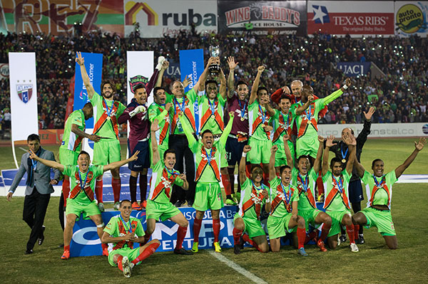 Juárez festeja el título del Apertura 2015