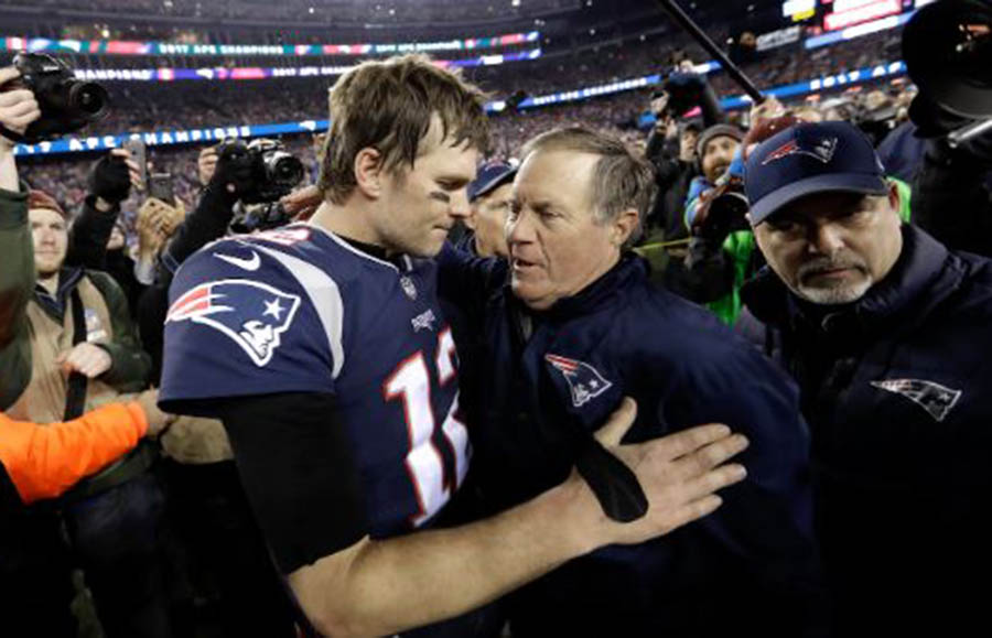 Brady y Belichick tras ganar el Super Bowl