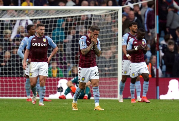 Aston Villa reacciona a la remontada de los Wolves