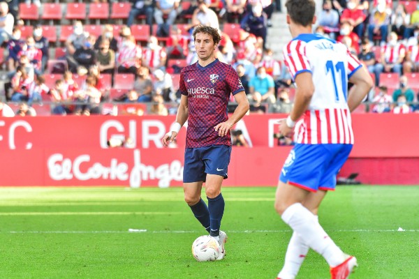 Girona frente al Huesca en el Estadio Montilivi