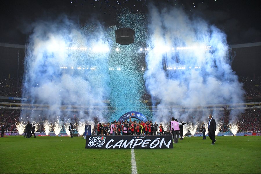 Jugadores del Atlas festejan título de Liga MX